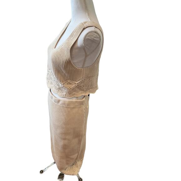 House of Harlow 1960 Revolve Crochet Ribbed Knit Cropped Top Skirt Set M - Picture 4 of 7